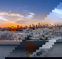 Oaks Melbourne South Yarra Suites - Accommodation Cooktown