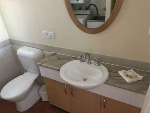 Villa Vaucluse Apartments Of Cairns - Accommodation Cooktown 5