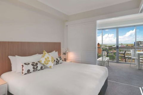 Oaks Mackay Rivermarque Hotel - Accommodation Cooktown 0