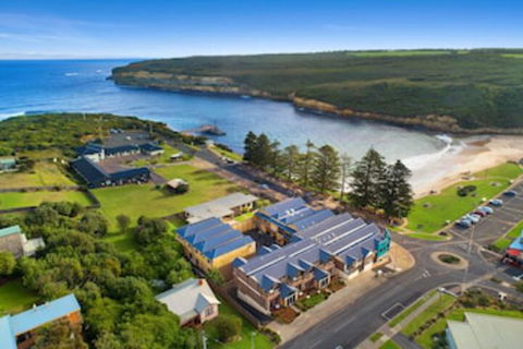 Sea Foam Villas - Accommodation Cooktown 0