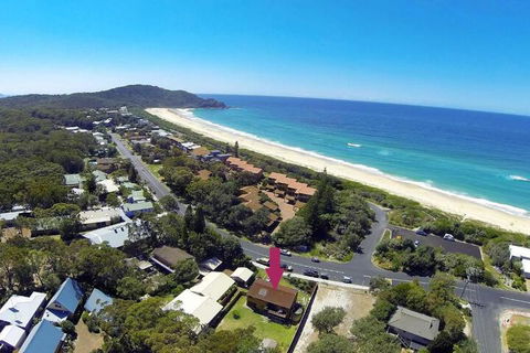 BARRELS At BOOMERANG - Accommodation Cooktown 4