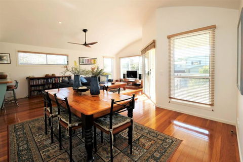 SPINNAKER 1 - Accommodation Cooktown 4