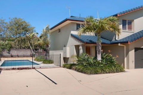 Casuarina 1 - Accommodation Cooktown 0