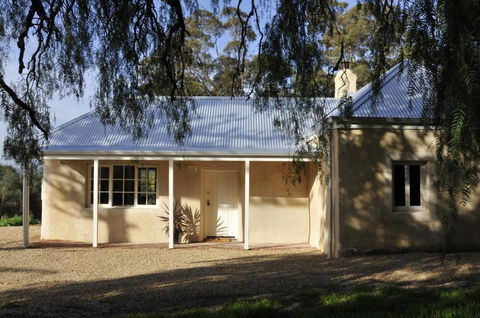 Peppermint Farm Cottage - Accommodation Cooktown 6