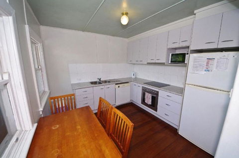 Apollo 2 9 Hodgson Street - Accommodation Cooktown 4