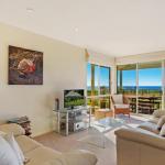 Beach Breakers Apartment Stunning Views - Accommodation Cooktown 0