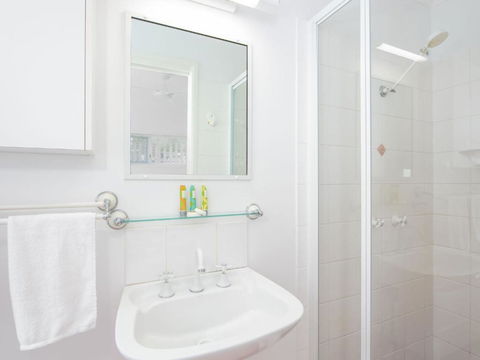 Avalon 2 Uninterrupted Views Almost On The Beach! - Accommodation Cooktown 1