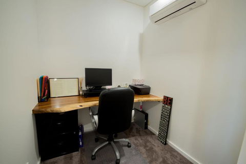 Beautiful Modern Luxury - Accommodation Cooktown 4