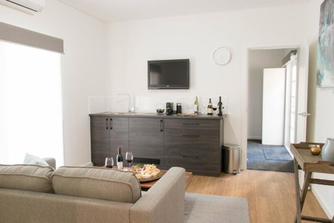 A Coonawarra Experience - Accommodation Cooktown 3