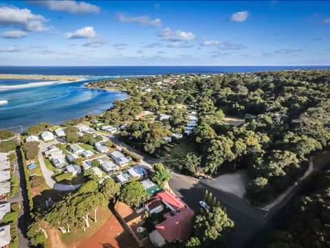Turner Holiday Park - Accommodation Cooktown 0