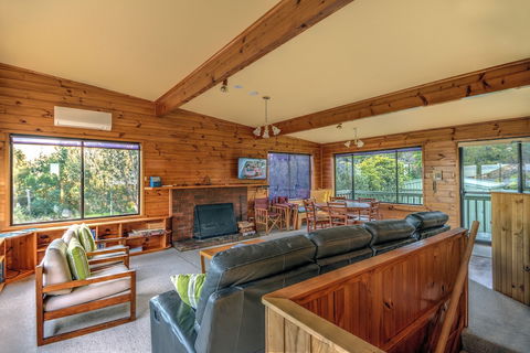 Beachcroft - Accommodation Cooktown 6