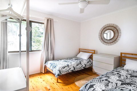 Beach Buoys - Accommodation Cooktown 2