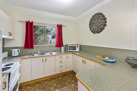 Kambera Pet Friendly Cottage On Raymond Island - Accommodation Cooktown 1
