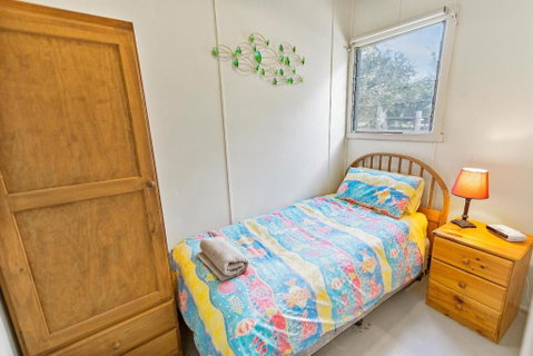 Kambera Pet Friendly Cottage On Raymond Island - Accommodation Cooktown 4