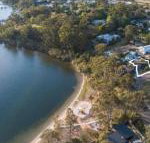 Above Sunset 100m from the Paynesville Lakes - Accommodation Cooktown