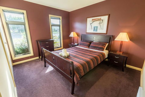 Aqua Vista A Stroll To Paynesville Forshore - Accommodation Cooktown 2