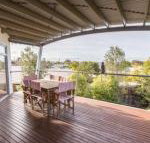 Aqua Vista a stroll to Paynesville forshore - Accommodation Cooktown