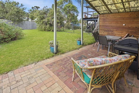 Cedar Cottage Close To Water & Pet Friendly - Accommodation Cooktown 1