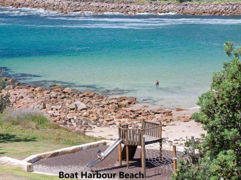 Ultimate Beach House 19a Graham Street Views Peace & Quiet - Accommodation Cooktown 2