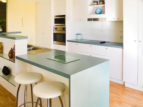 Beachside 4 With Airconditioning & Spa Bath - Accommodation Cooktown 5