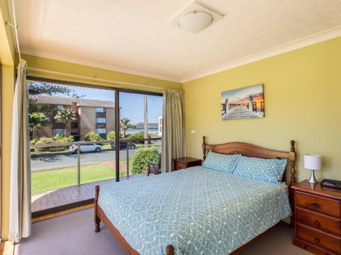 Champagne Court 1 With Water Views - Accommodation Cooktown 6