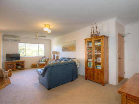 St James 6 Stylish Airconditioned Retreat - Accommodation Cooktown 6