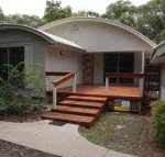 7 Belle Court Rainbow Shores Huge Beach House Ducted Air Con Pets Welcome - Accommodation Cooktown