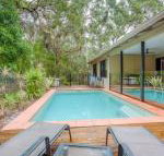 8 Ibis Court Rainbow Shores Swimming Pool Walk to Beach Executive Beach House - Accommodation Cooktown
