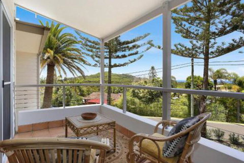 EAST COAST ESCAPES Lighthouse Studio - Accommodation Cooktown 0