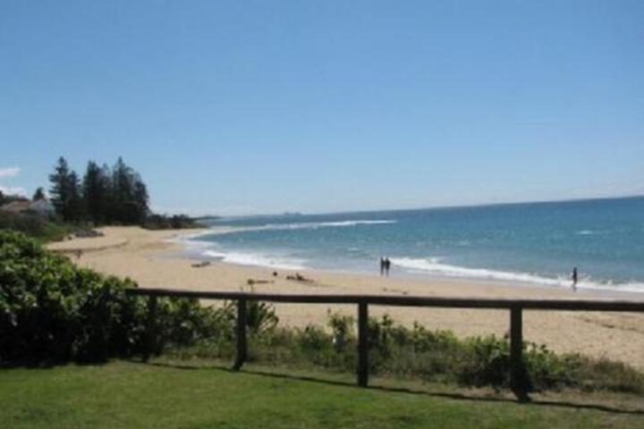 Caloundra QLD Accommodation Cooktown