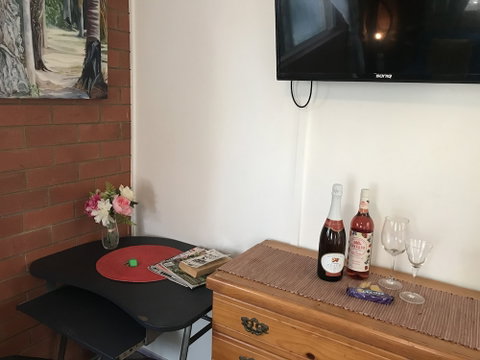 XYL Seaside Homestay - Accommodation Cooktown 2