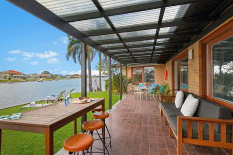North View Waterfront Home Private Jetty - Accommodation Cooktown 3