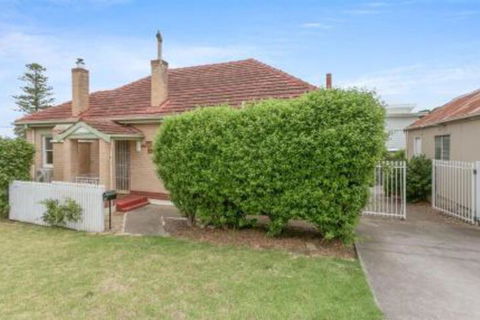 Grace Cottage - Accommodation Cooktown 0