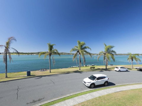 Lakeside Flats 5 - Accommodation Cooktown 3