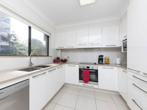 Wallis Court 6 - Accommodation Cooktown 5
