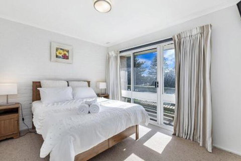 Beach Terrace 4 - Accommodation Cooktown 2