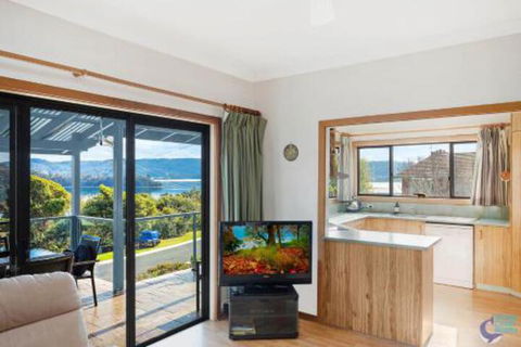 Inlet Views At 20 The Loop - Accommodation Cooktown 7