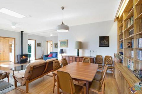 Inlet Views At 20 The Loop - Accommodation Cooktown 2