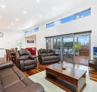 Shore Shanks - Accommodation Cooktown