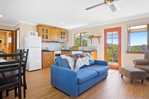 Braeside Cabin Four Ziera - Accommodation Cooktown 6