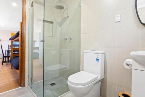 Braeside Cabin Four Ziera - Accommodation Cooktown 5