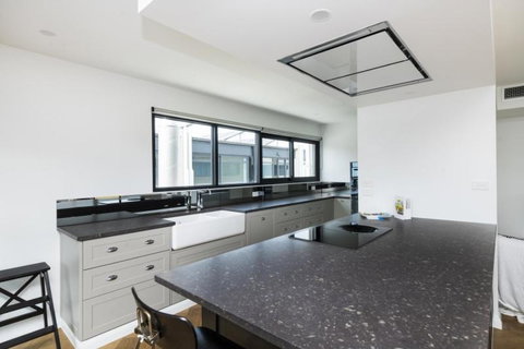 Accommodate Canberra Warehouse - Accommodation Cooktown 6