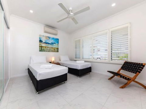 CANOPY HOUSE At PALM COVE - Accommodation Cooktown 6