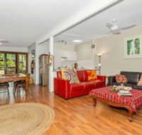 BEACH RETREAT - Accommodation Cooktown