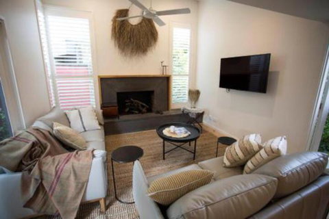 MONREPOS - Accommodation Cooktown 3