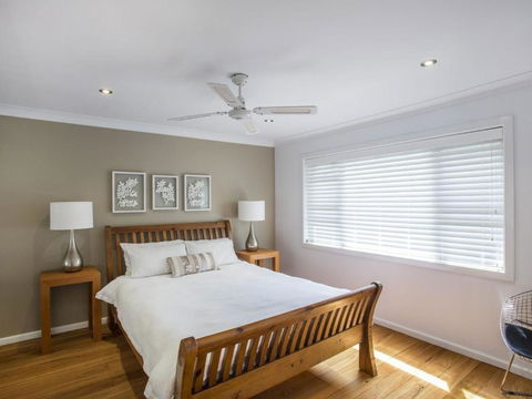 Beach Rd 24 Mollymook - Accommodation Cooktown 6