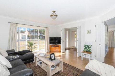 Macleay Street 23 Narrawallee - Accommodation Cooktown 0
