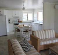 2 51 Carlo Road Rainbow Beach Pets welcome Air conditioning Walk to the shops - Accommodation Cooktown