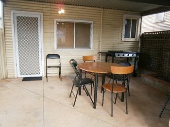 Aussie Bacon & Eggs Cottages - Accommodation Cooktown 1