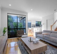 Impressive  Spacious new Townhousepreston - Accommodation Cooktown